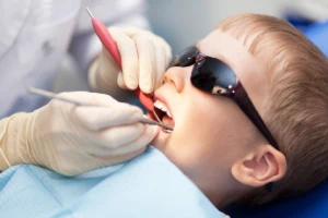Prima vizita la dentist