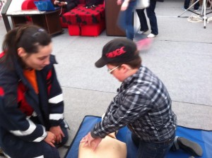 Elevii din Cluj si Sibiu incep cursuri de educatie medicala si prim ajutor