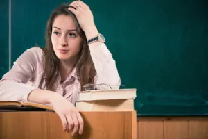 Termenul pentru depunerea de aplicatii in vederea selectiei de membri CNATDCU se prelungeste pana pe 3 mai 2016, inclusiv