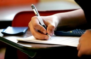 Ultima zi de scoala pentru elevii de clasa a VIII-a si pentru inscrierile la evaluarea nationala