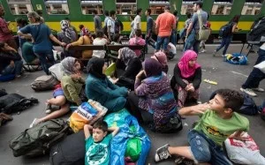 Aproape 50 milioane de copii ”dezradacinati” cutreiera lumea in cautarea unui adapost, potrivit UNICEF