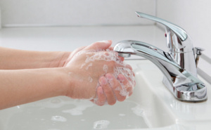 Săpunul antibacterian a fost interzis în SUA