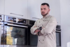 Conceptul de preparare a mancarii, folosit ca terapie pentru copiii abuzati