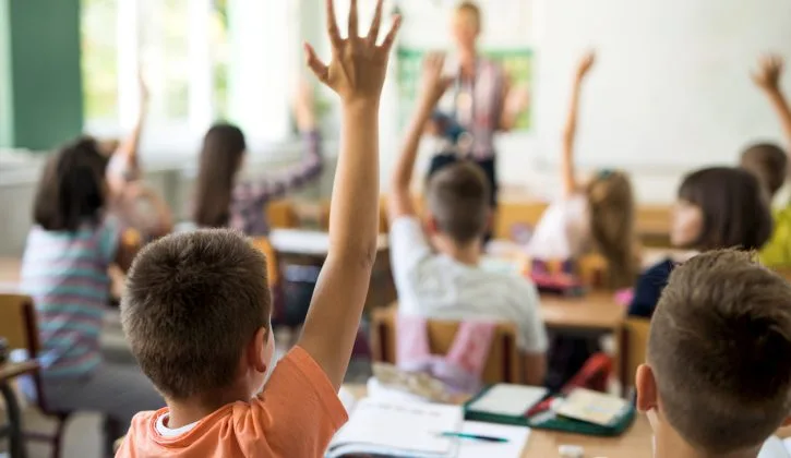 Kids-Safe-at-School-725x420-c