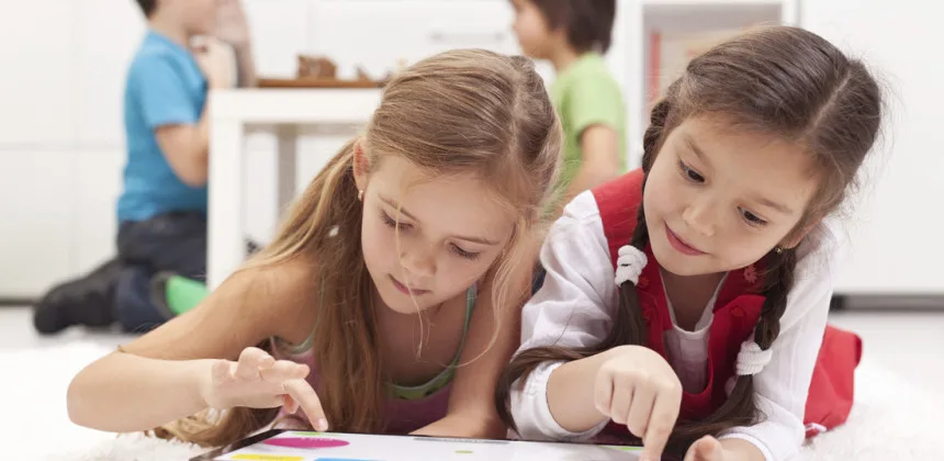 how-technology-affects-kids-social-and-emotional-learning-860x420
