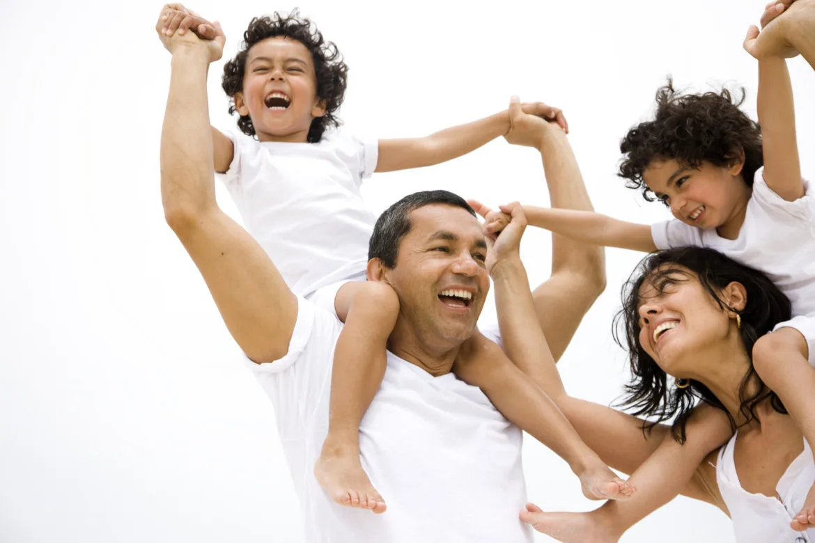 happy-parents-and-happy-children-1170x780