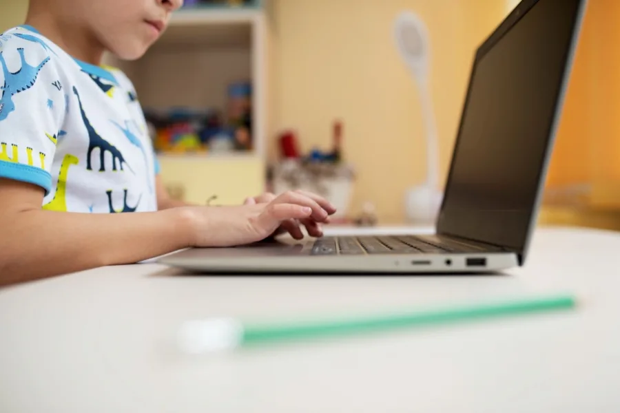 digitalizarea educatiei