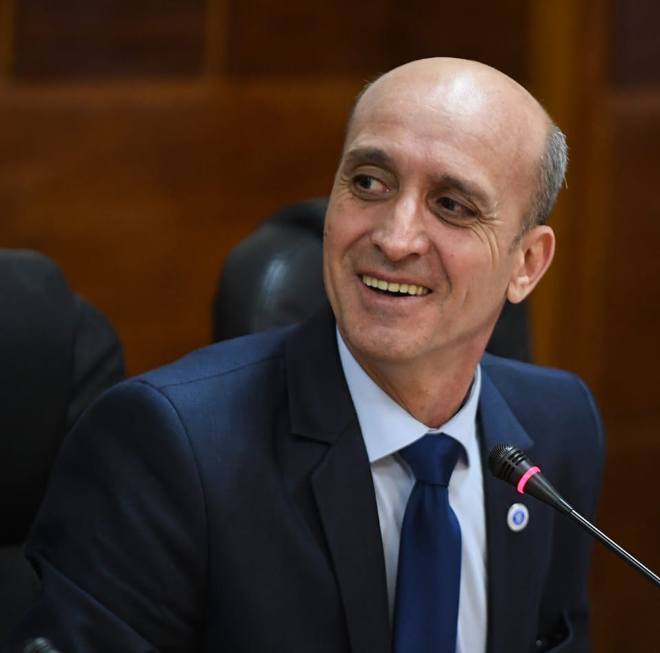 Secretarul de stat, Sorin Ion, despre noua structură a anului școlar: In majoritatea statelor europene există cinci perioade de vacanță la intervale relativ egale. Și cererea elevilor a fost importantă