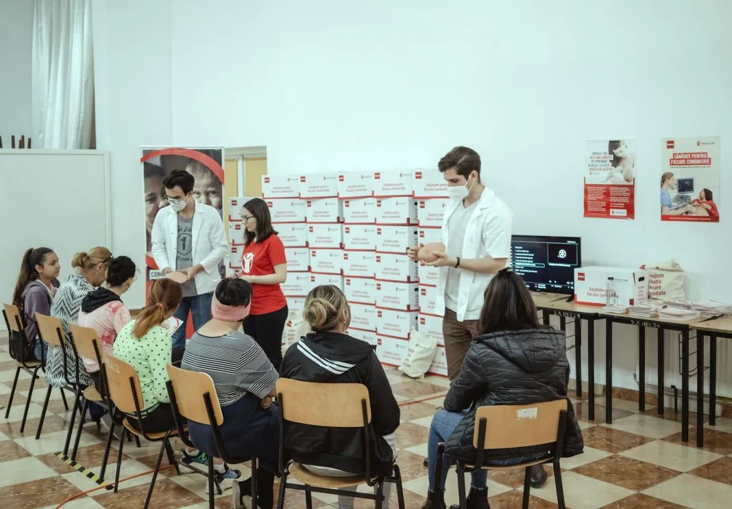 Salvati Copiii_Caravana medicala 2(1)