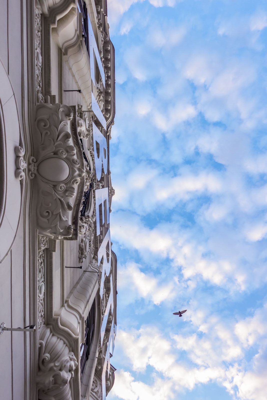 f2fd622b-a38e-42ef-ba74-a40a8be44f52