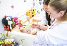 Salvați Copiii semnalează: peste 1.000 de localități se confruntă cu deficit de medici de familie, iar mortalitatea infantilă în mediul rural este semnificativ mai mare decât în urban