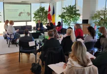 Carierista lansează Barometrul Reinserției Profesionale a Femeilor din România